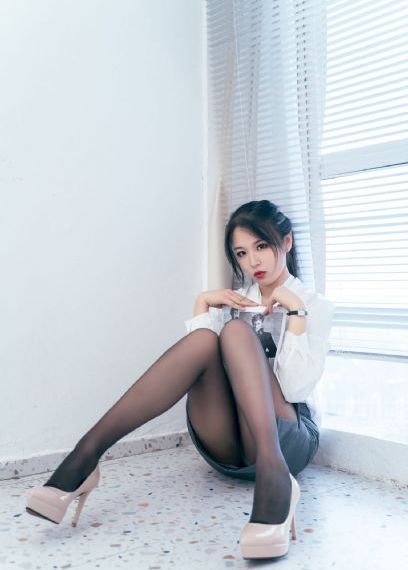 美女被爆羞羞喷水免费_剧情片日韩免费观看